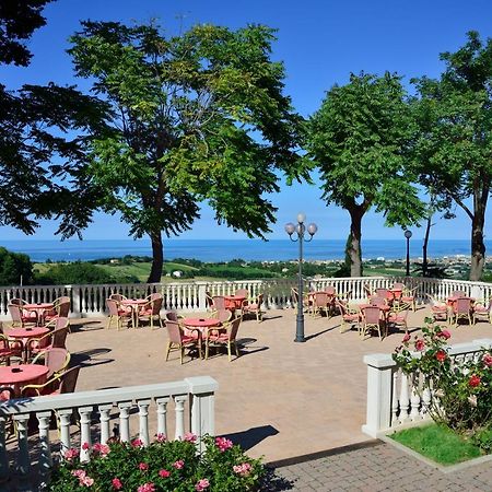 Hotel Bel Sit 세니갈리아 외부 사진
